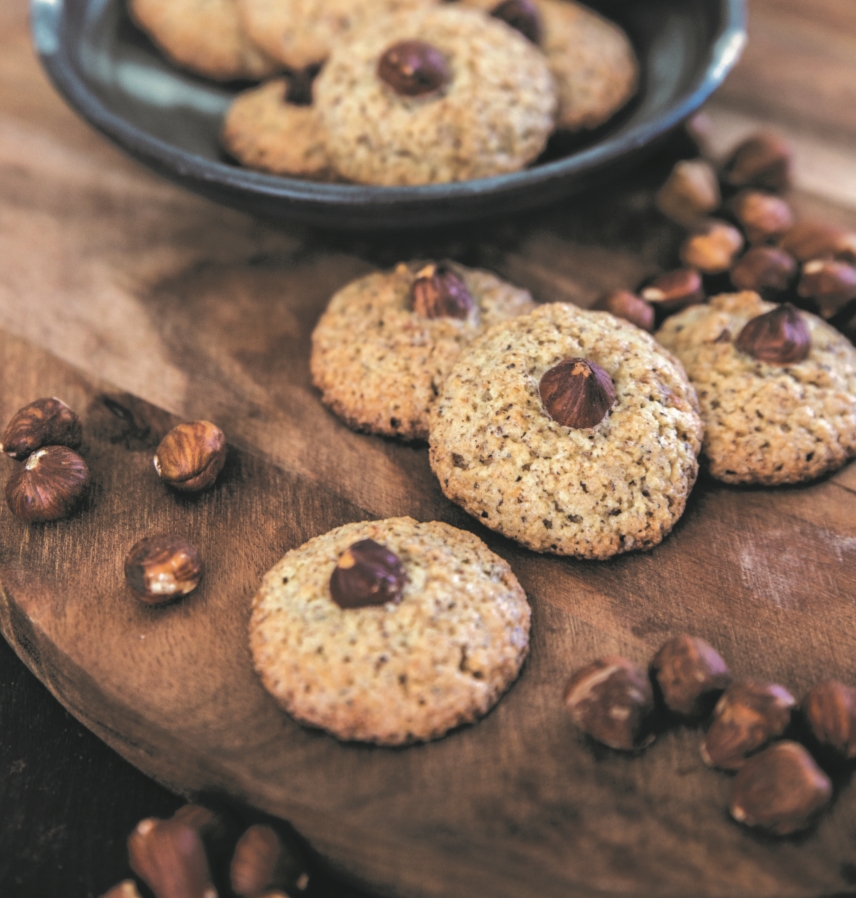 Hazelnut buscuits - Ankarsrum Australia