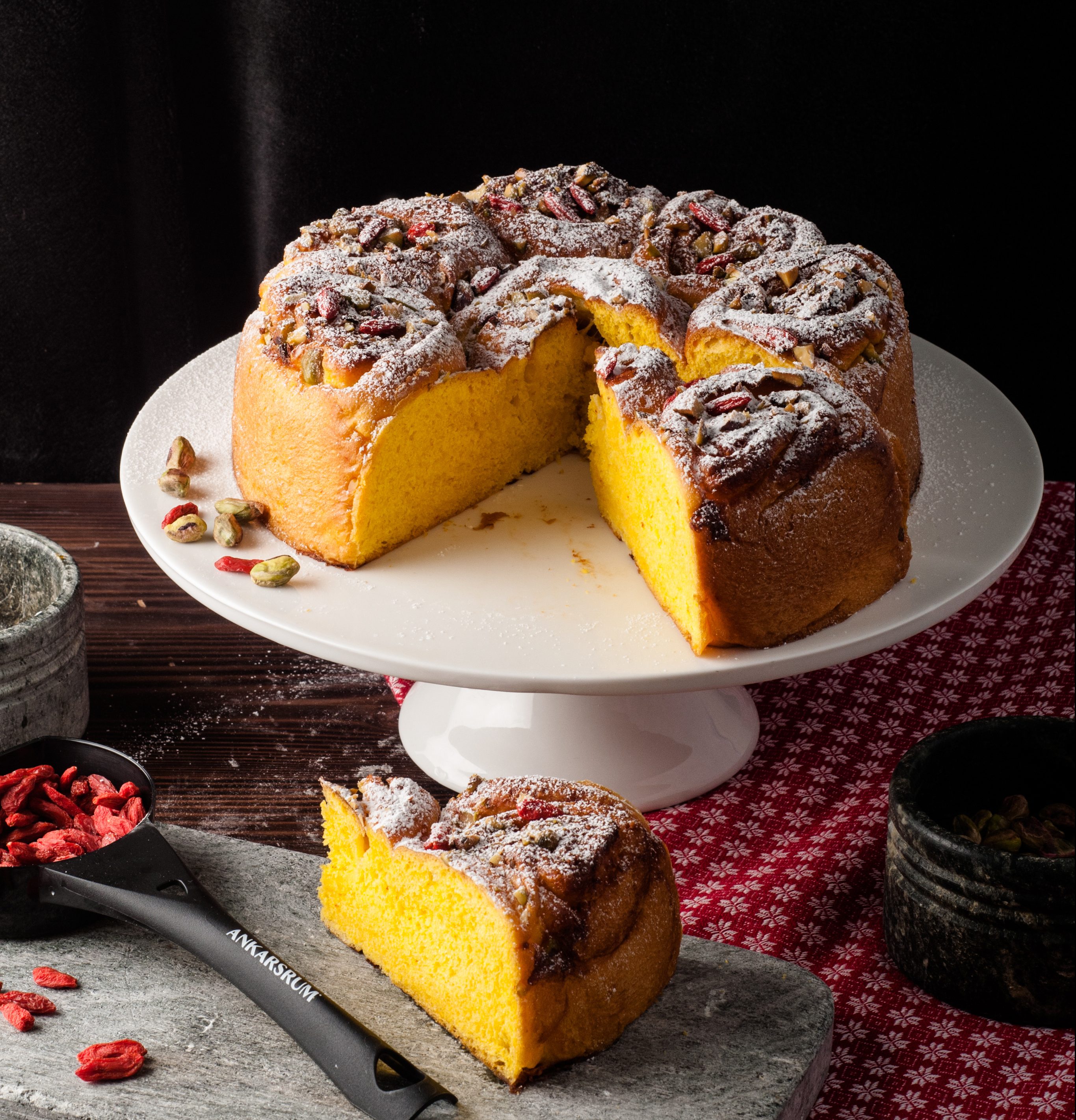 Saffron butter cake - Ankarsrum Canada