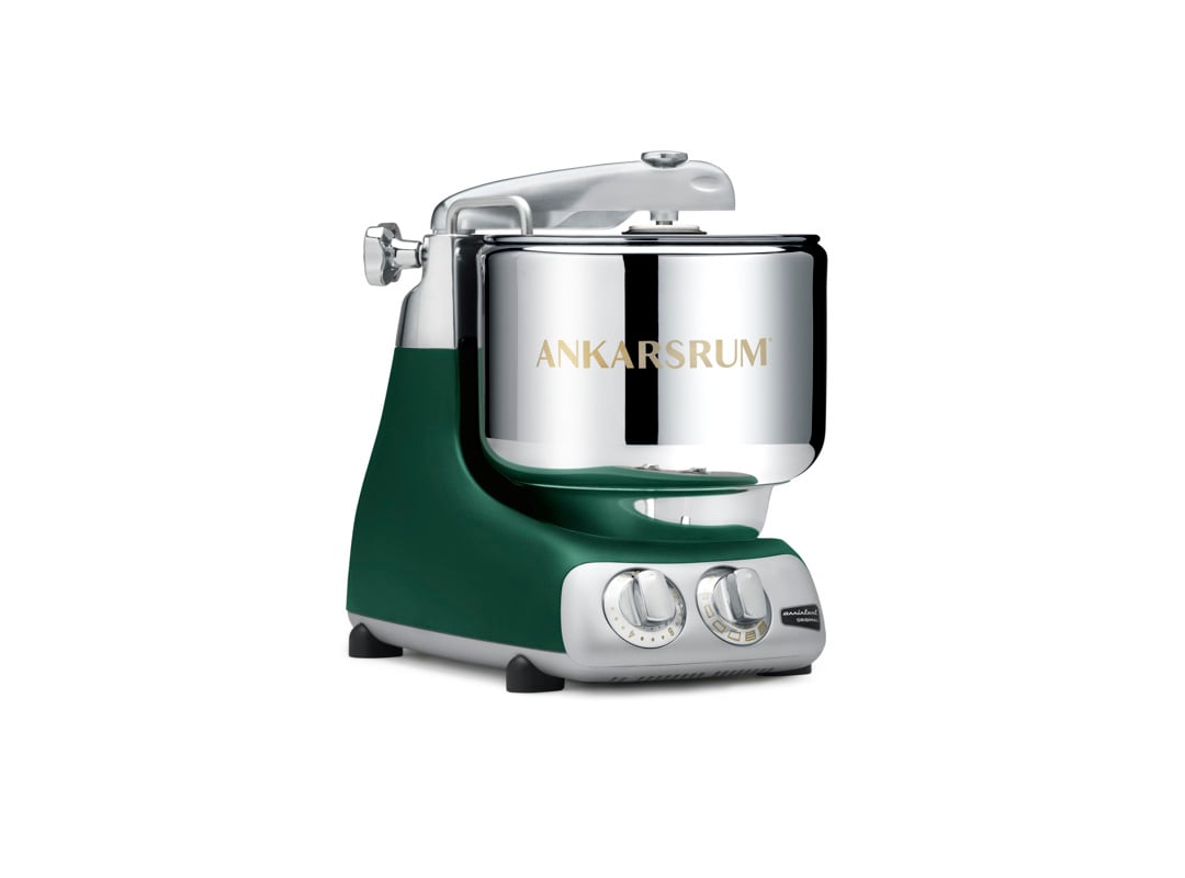 An Ankarsrum Assistent Original in color Forest Green on a white background.