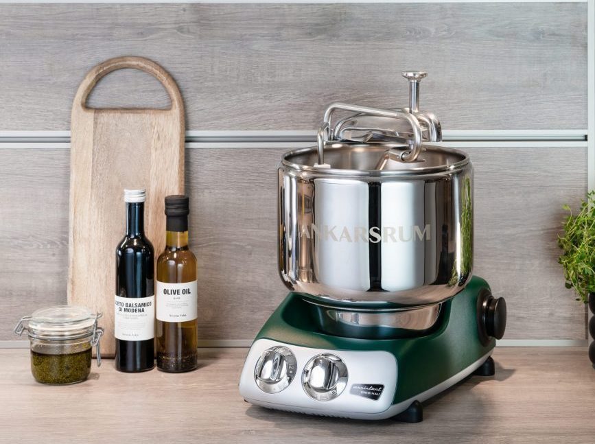 Ankarsrum Küchenmaschine in der Farbe Forest Green