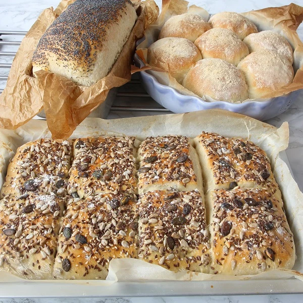 Make 1 loaf, 7 bread buns, 1 baking pan of seed bread on one dough.