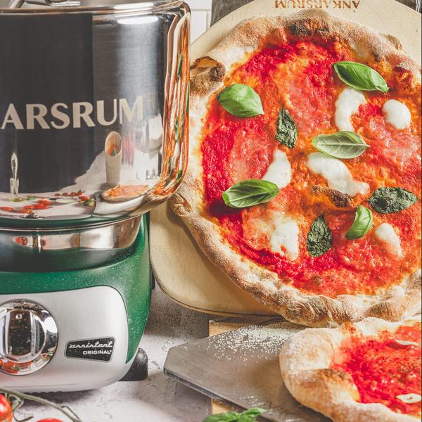 Den mest autentiske, perfekte napolitanske pizzaoppskriften