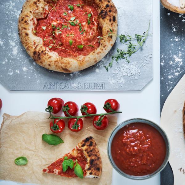 Recept på en het tomatsås till pizzan! 