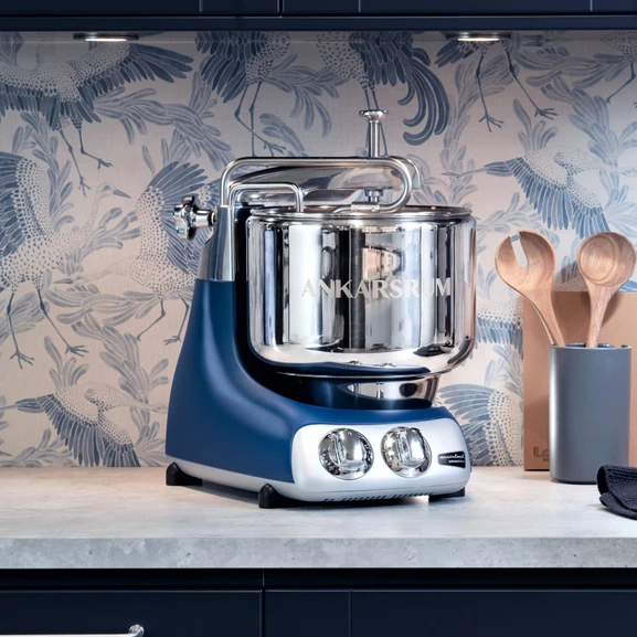Ankarsrum Assistent Original 6230 Mixer (7L) | Harrods US