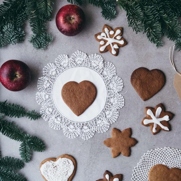 Gingerbread cookies arranged on a plate, a festive treat with delightful holiday charm.