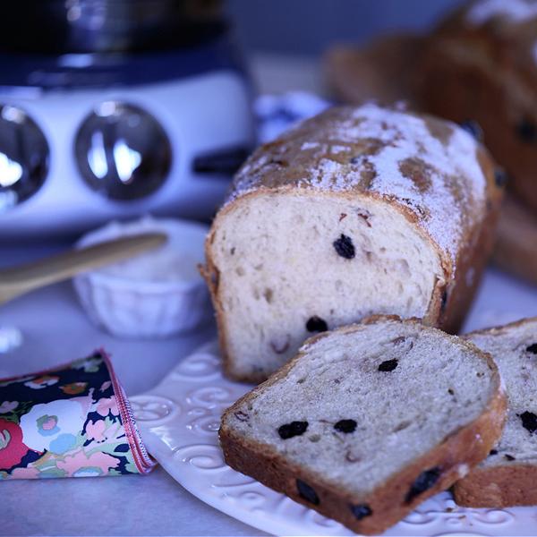Need a new weekend baking project? This enriched dough is full of dried blueberries soaked in Amaretto, sliced almonds and a generous sprinkling of cardamom. Topped off with cardamom sugar right before it bakes, these gorgeous loaves are a new breakfast favorite for the week.