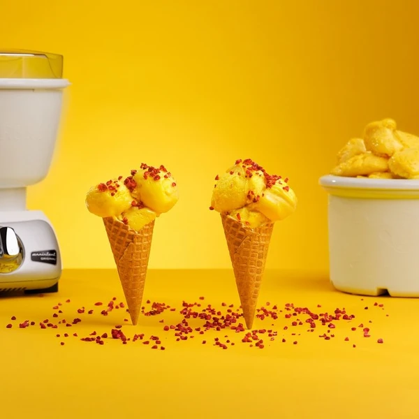 Det er så enkelt å lage din egen hjemmelagde mango sorbet med Ankarsrum iskrembolle.
