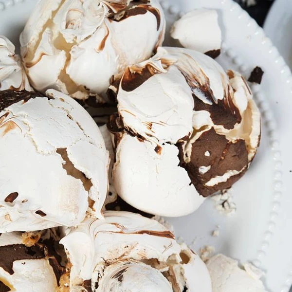 Great delicious chocolate meringues! 