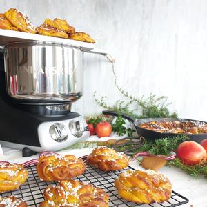 Saffron Buns