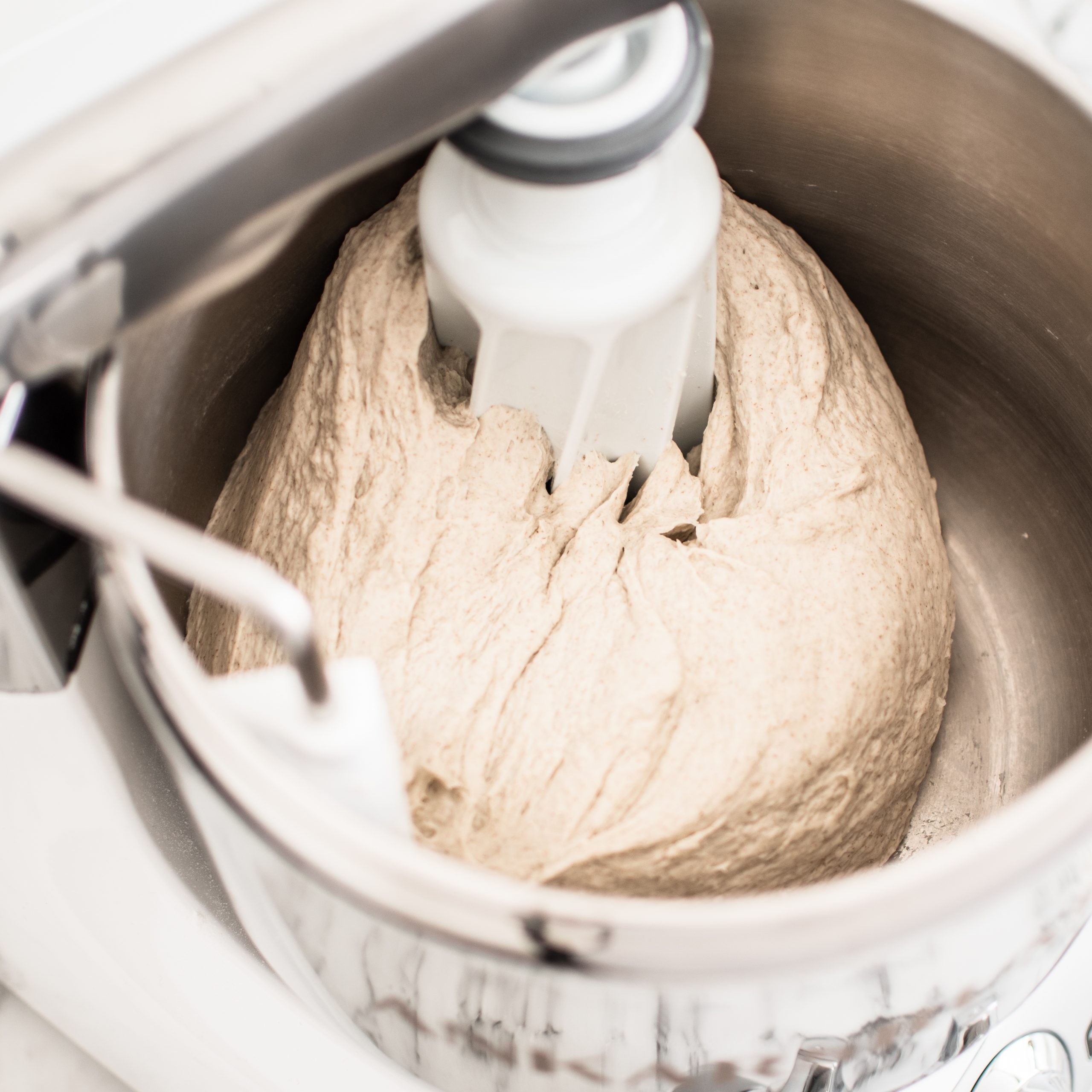 Ankarsrum Dough Roller Kneading for Perfect Pastries and Breads